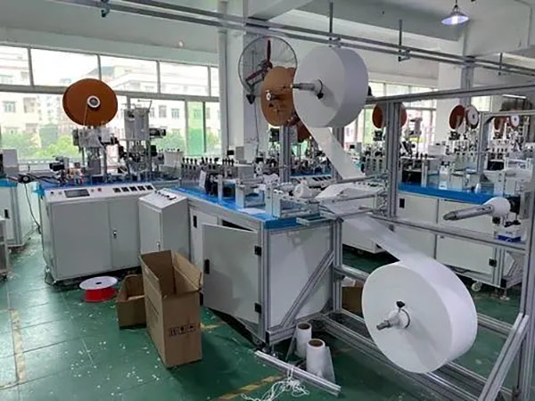 兒童口罩機(jī).jpg